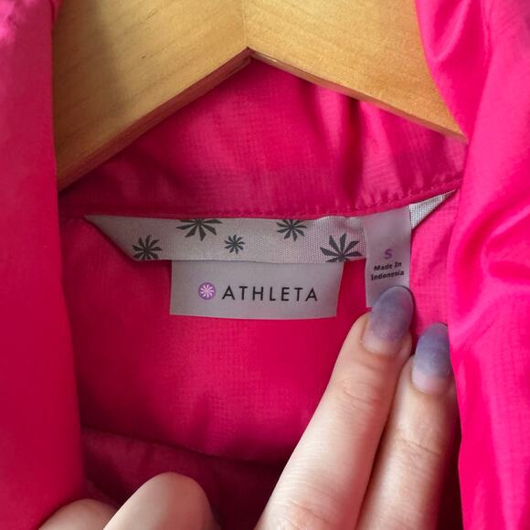 Athleta Vest Women S Red Burgundy InsulEight Stowable Goose Down Quilted Puffer - Picture 5 of 10